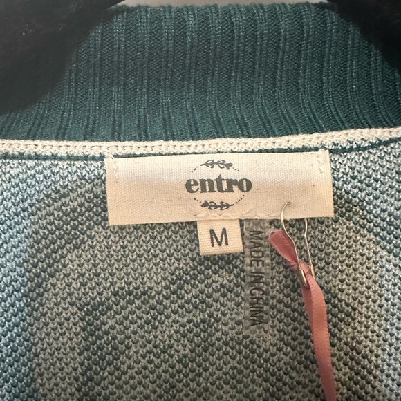 Brand new Entro Teal- green and Cream Floral 1/4 zip Sweater - Picture 4 of 4